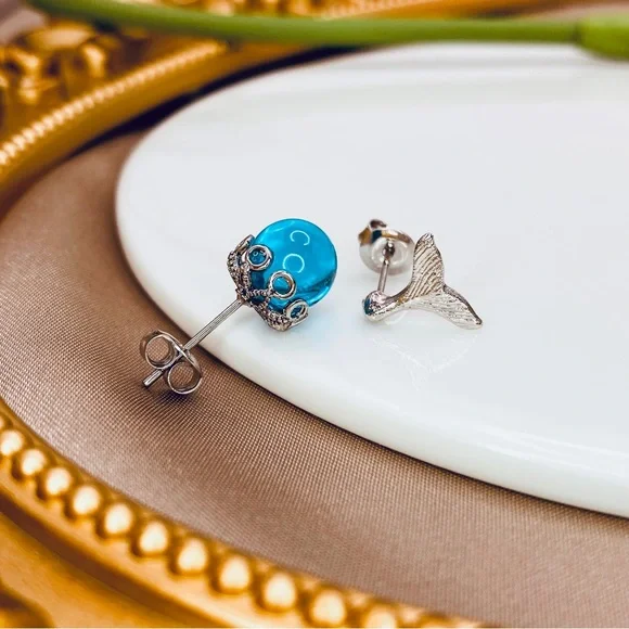 925 Sterling Silver Sea Bubble Mermaid Tail Mismatched Stud Earrings - Picture 4 of 8